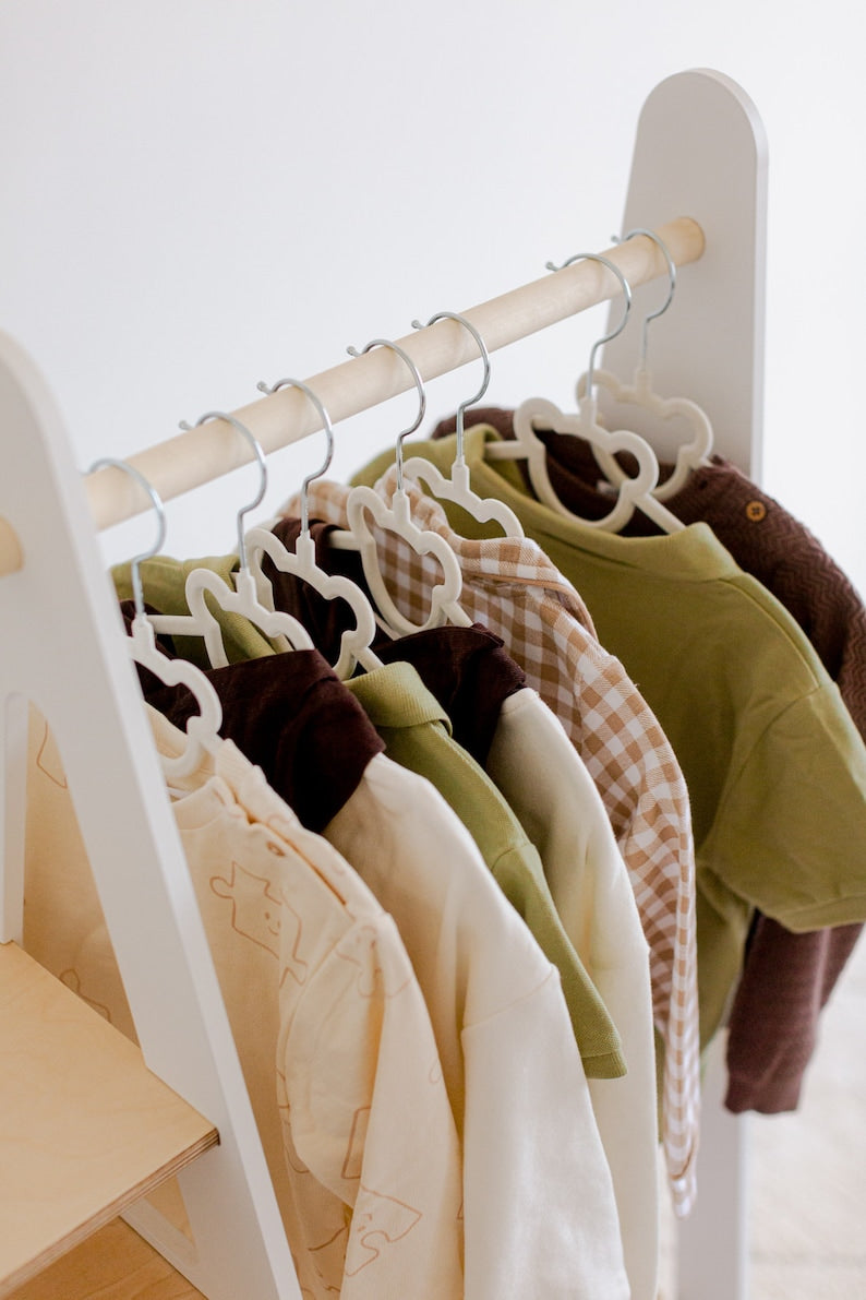 Montessori klesstativ (hvit)